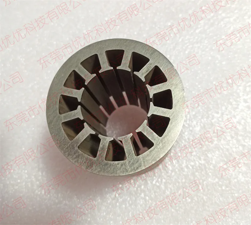 BLDC Motor Stator và cán stator động cơ không chổi than Nhà sản xuất dập